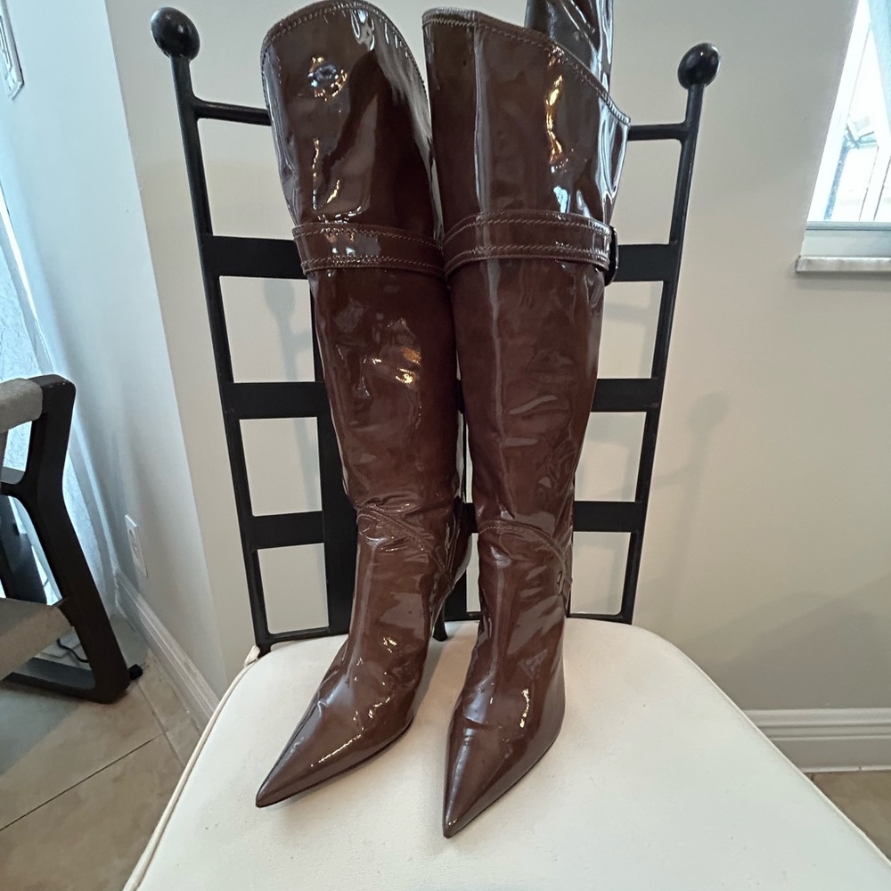 Sergio Rossi Glossy Brown Patent Over-the-Knee Pointed Boots. Made in Italy.